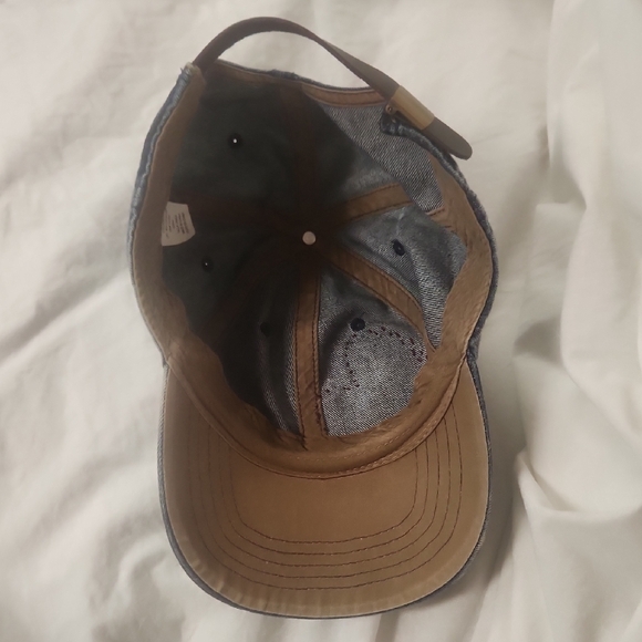 Upcycled Denim Cap with Handmade Heart Patch - Picture 7 of 7